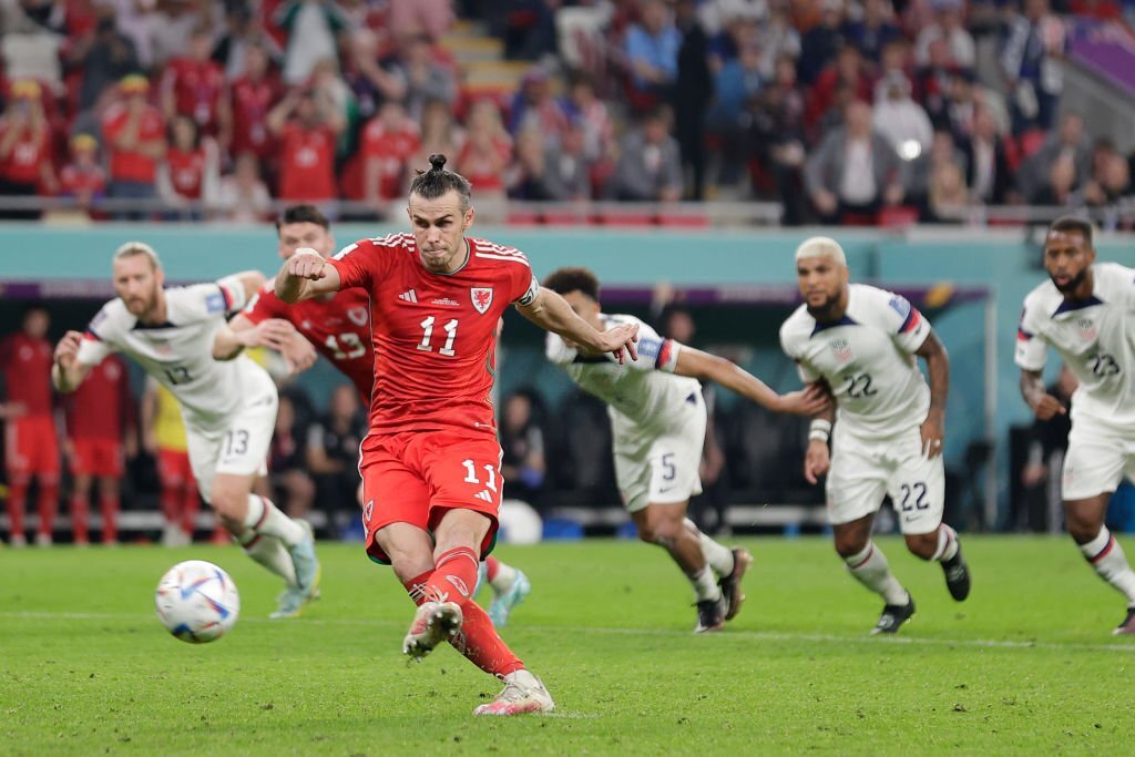 Gareth Bale tạo nên lịch sử cho ĐT Xứ Wales 2